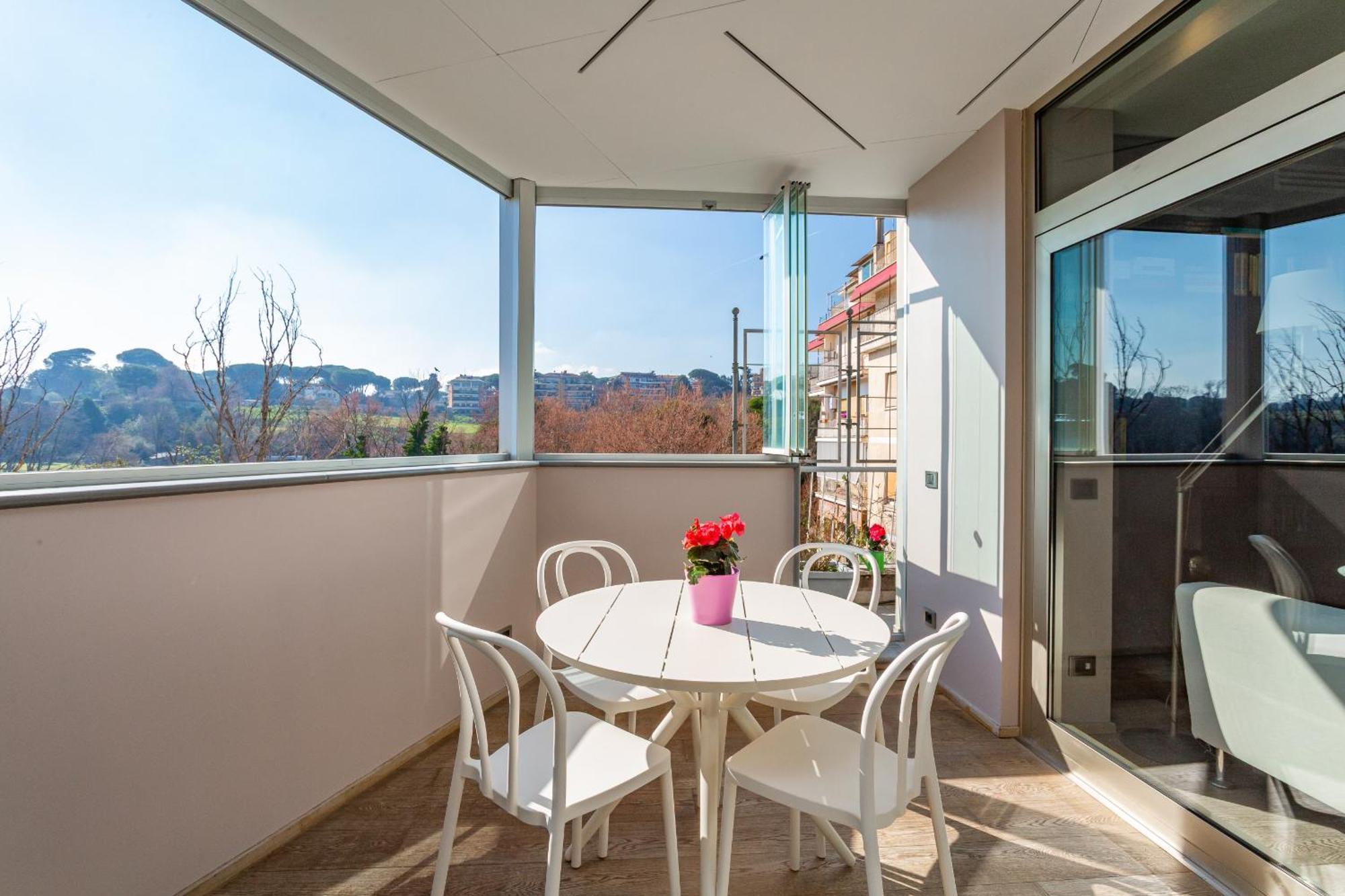 Vatican Exclusive Penthouse W Terrace And Parking