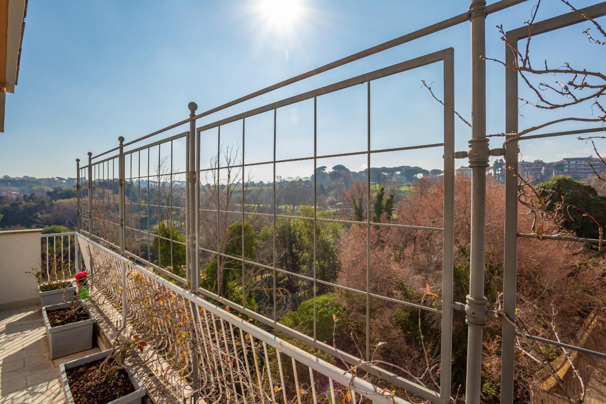 Vatican Exclusive Penthouse W Terrace And Parking Apartment *