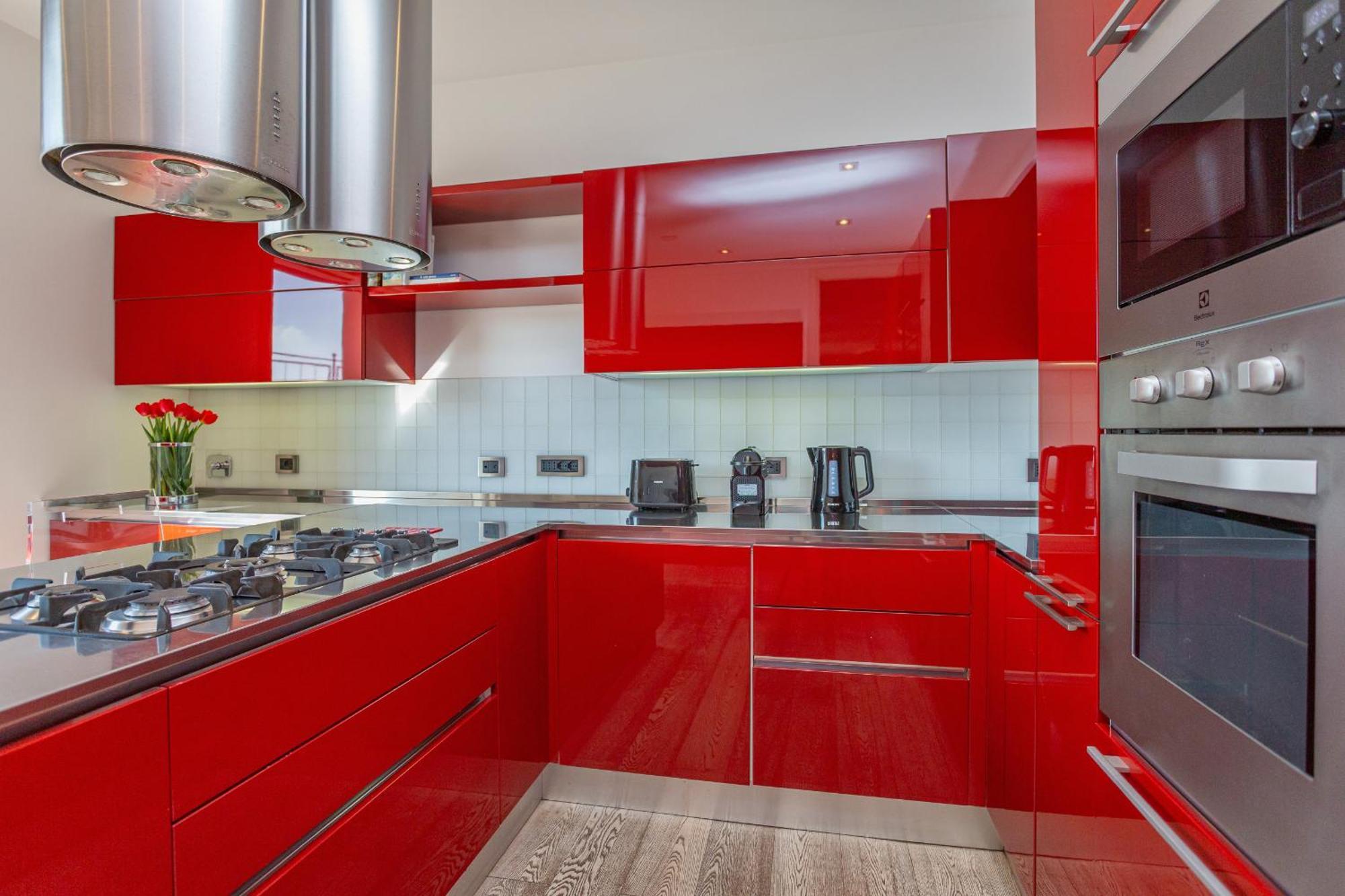 Vatican Exclusive Penthouse W Terrace And Parking